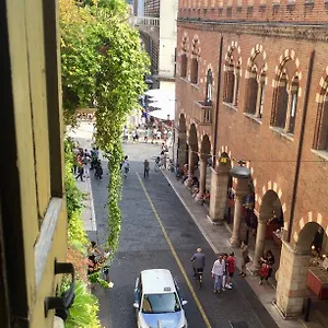 Casa Martini Piazza Erbe Appartamento