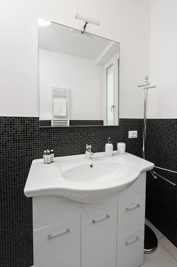 Brand New Flat In The Heart Of Verona Apartment